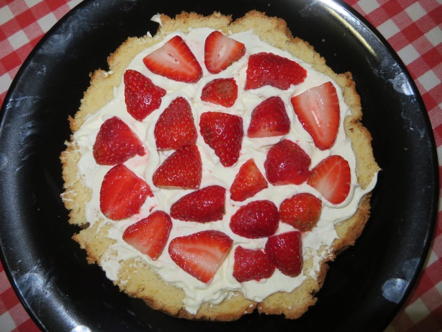 strawberry and cream filling