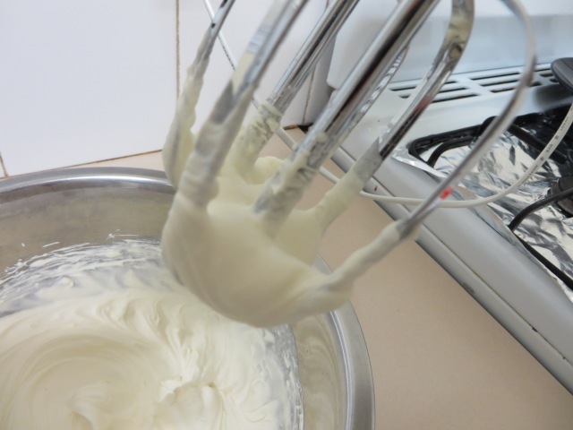 whipped cream frosting on beater